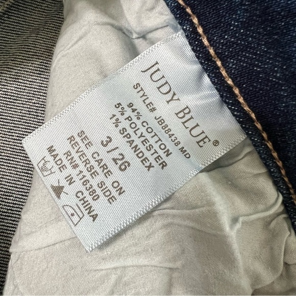 Judy Blue Jeans Women 26 3 Rainbow Straight Leg Distressed  Blue B18 - Picture 8 of 9